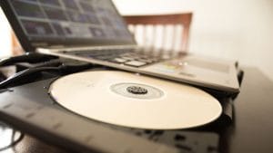 Asistencia HH - Servicio de re-instalación de sistema operativo